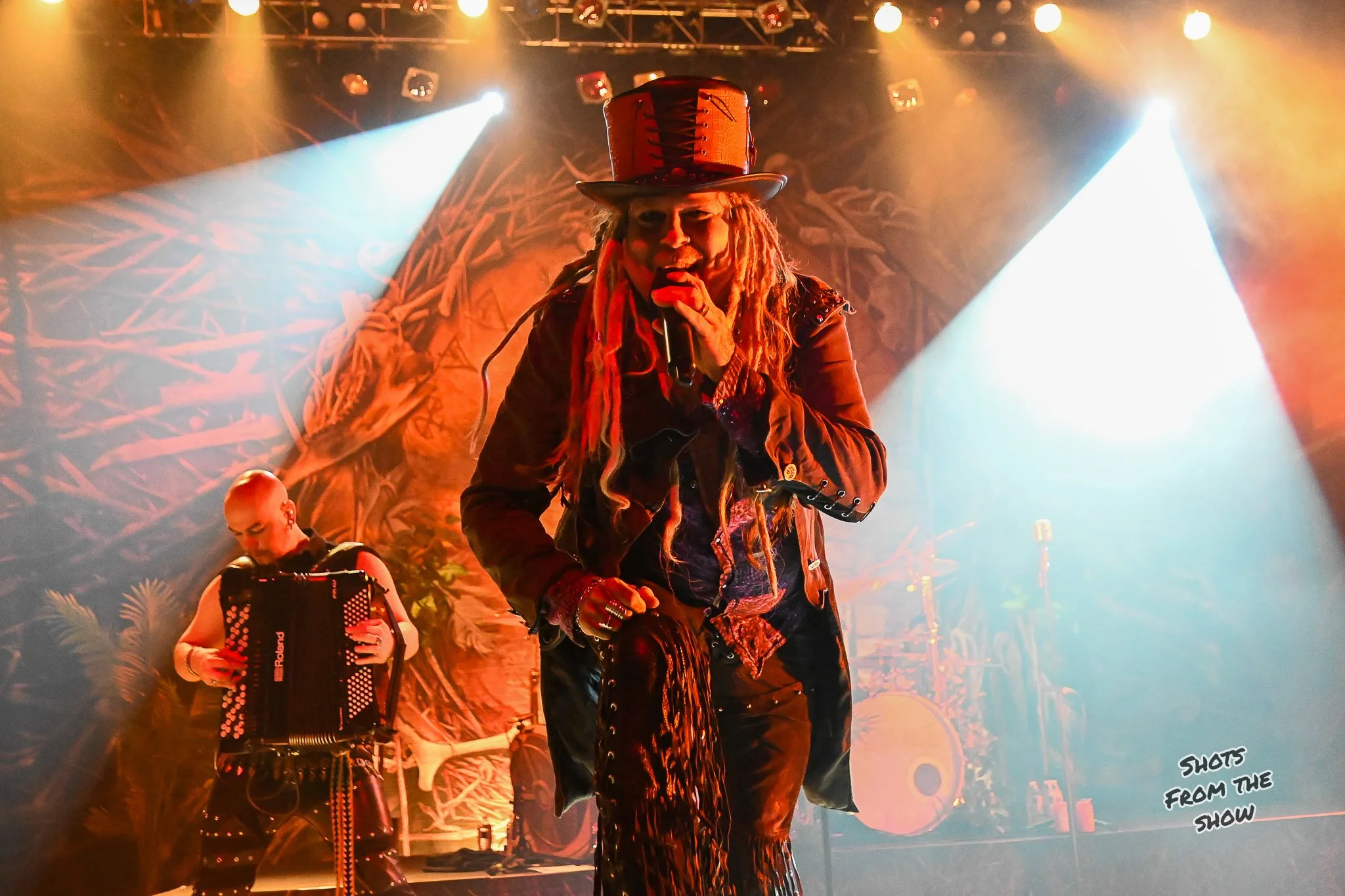 Korpiklaani-9.jpg