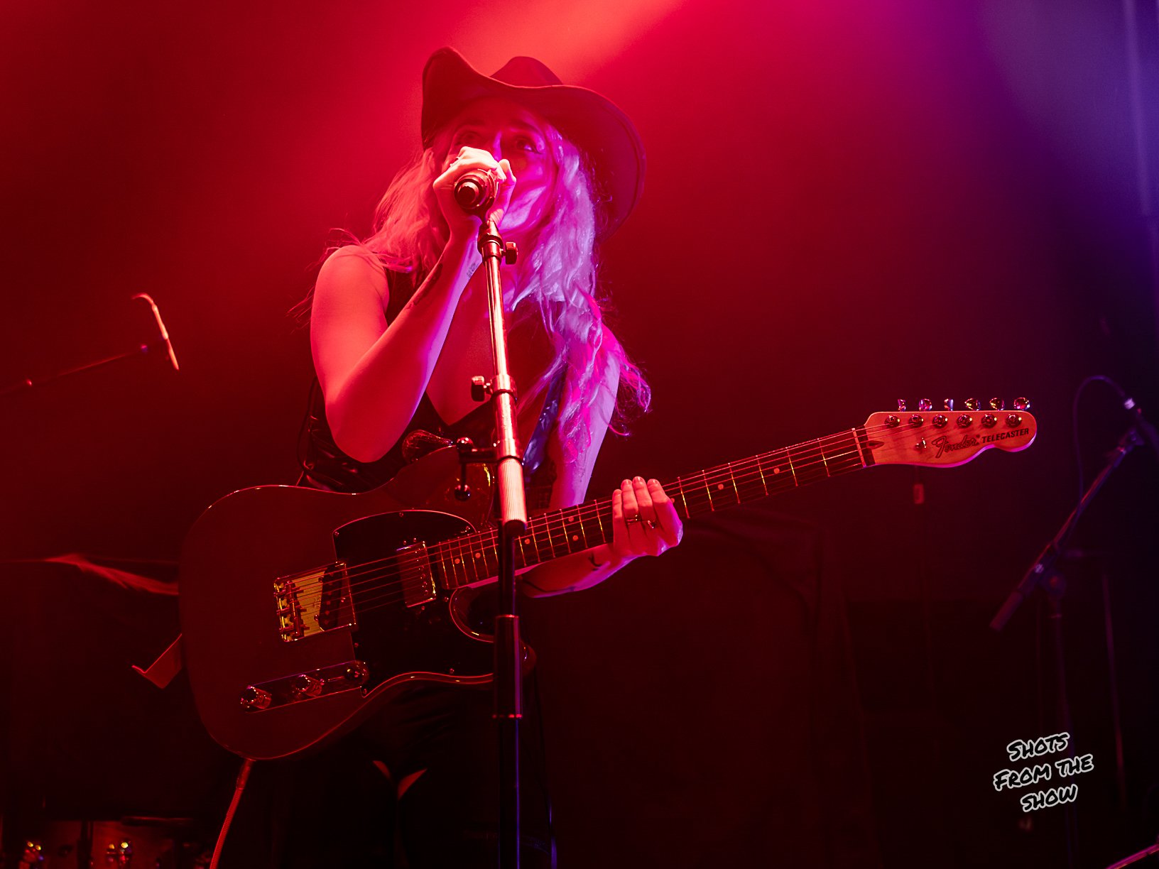 MikePfeiffer_TheVogue_Devora-3897.jpg