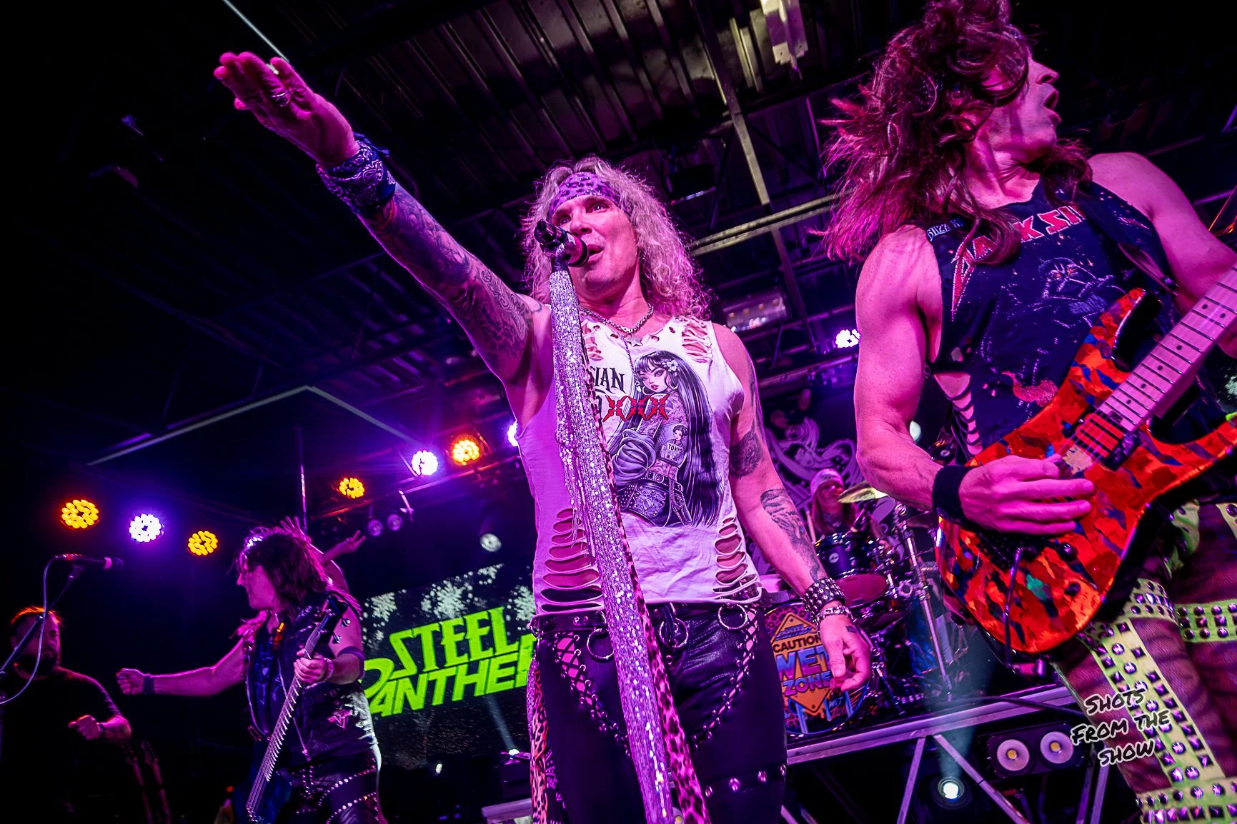 MikePfeiffer_MachineSHop_SteelPanther-6941.jpg
