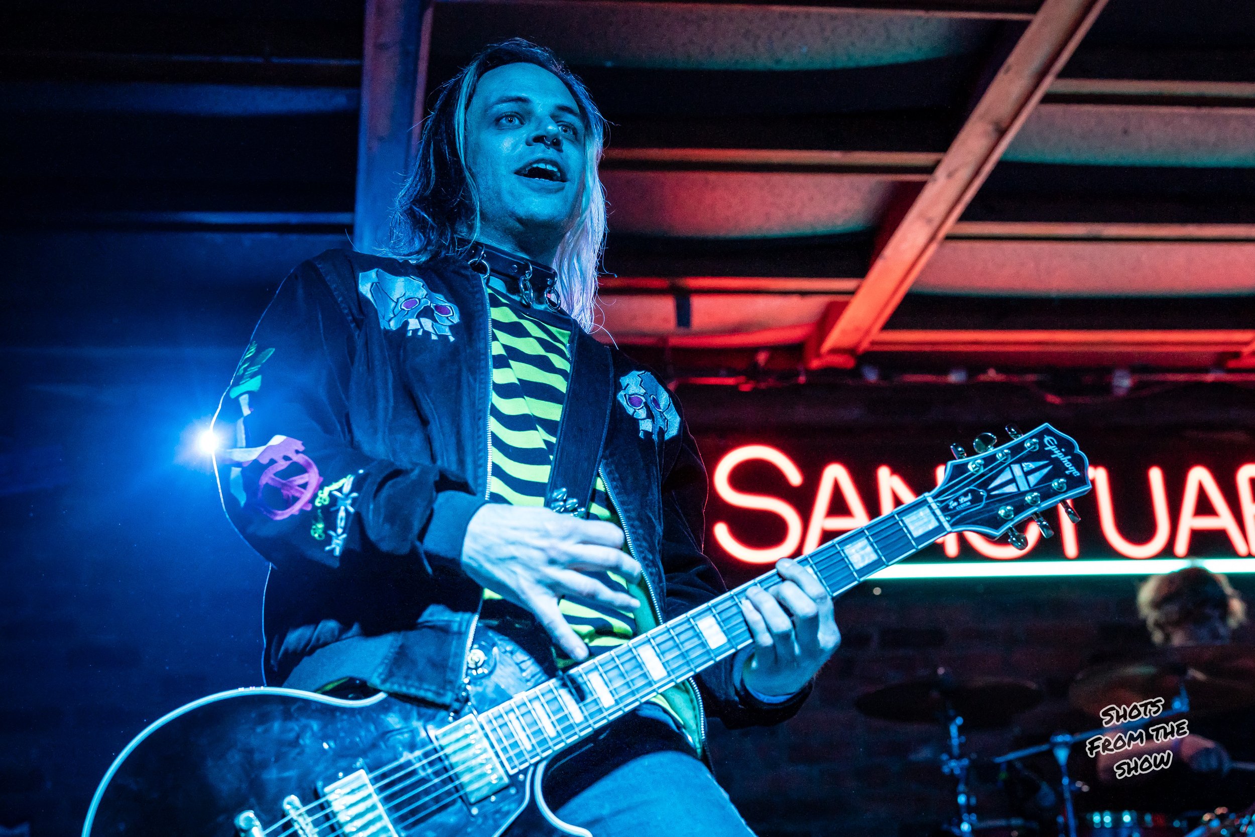 Crazy and the Brains-2.jpg