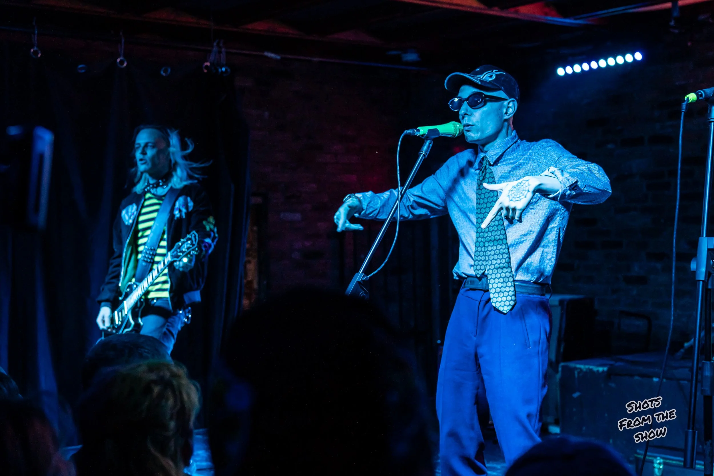 Crazy and the Brains-8.jpg