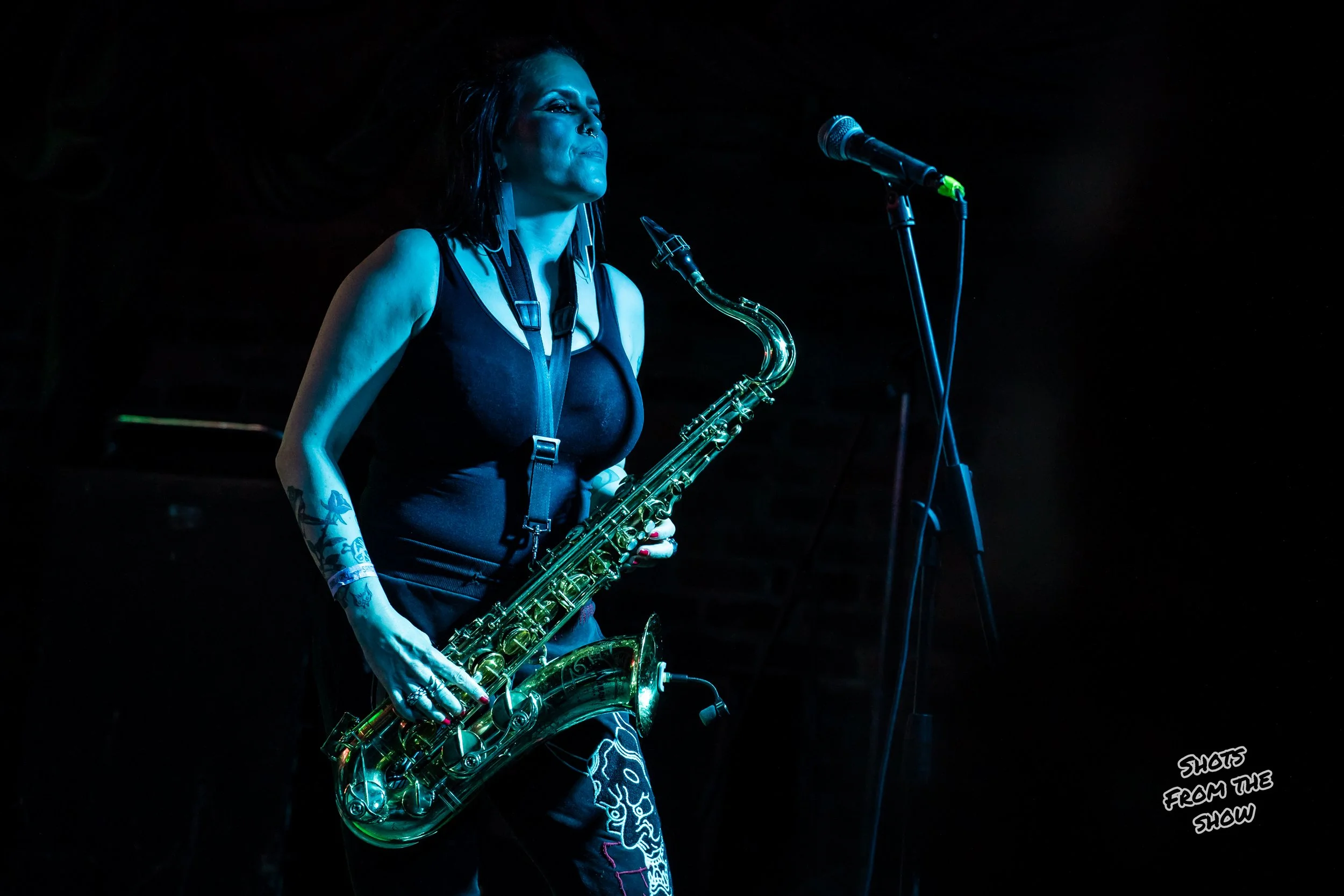 Crazy and the Brains-27.jpg