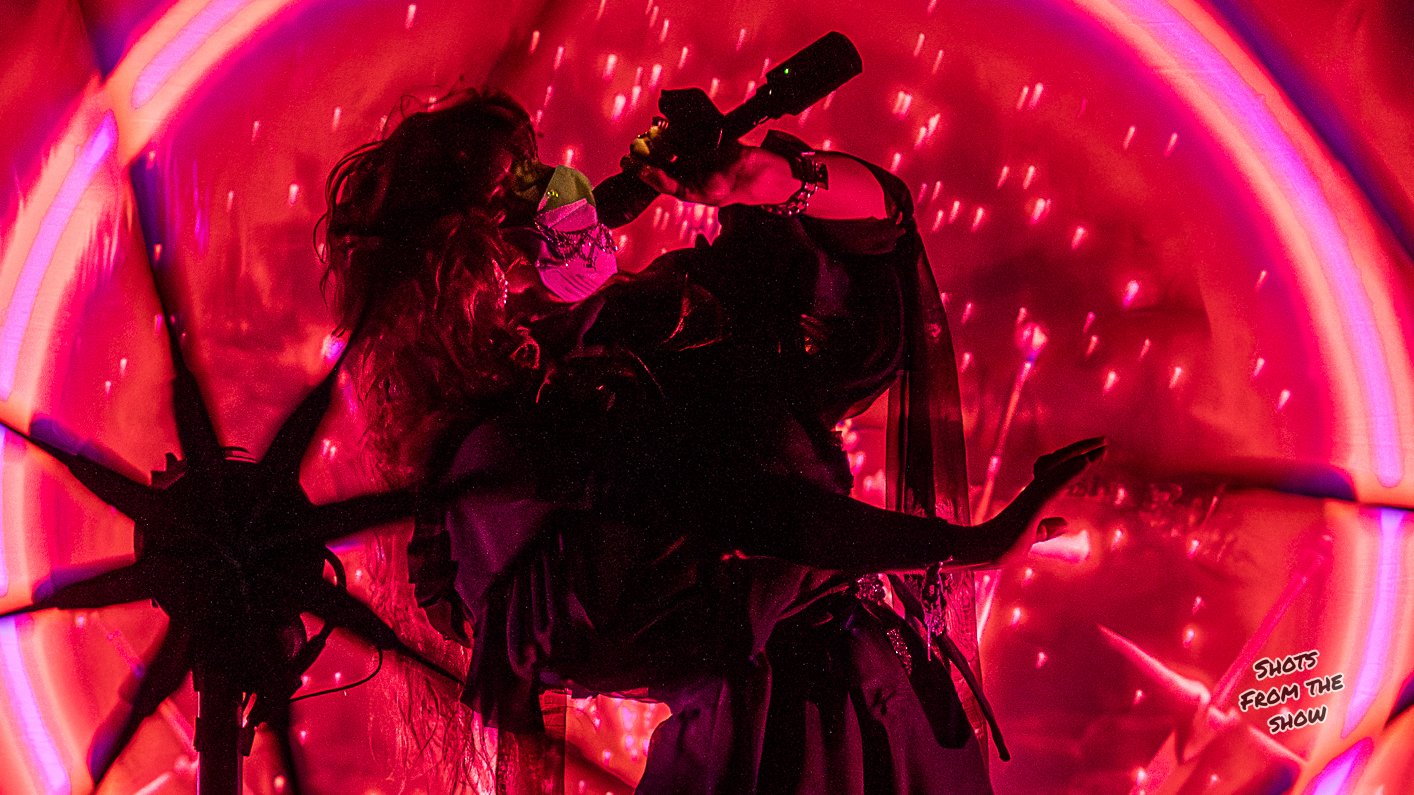 Purity Ring Dazzles Detroit wsg MMJ