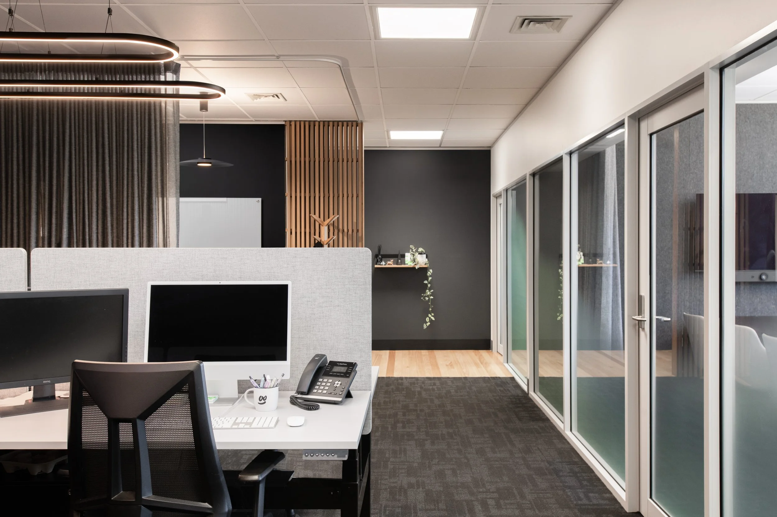 BentleyWorkspaces_Gloo_02.jpg