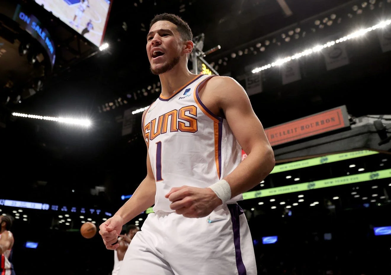 Suns Extend Win Streak to 16 with Victory Over Nets