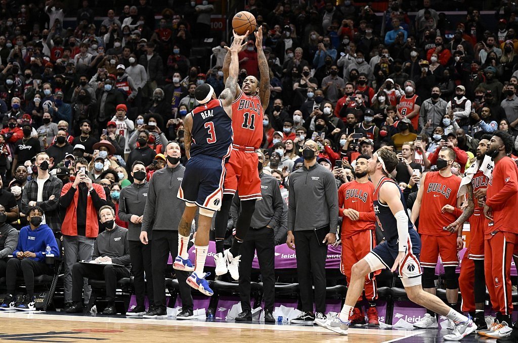 DeMar DeRozan’s Double Buzzer Beaters