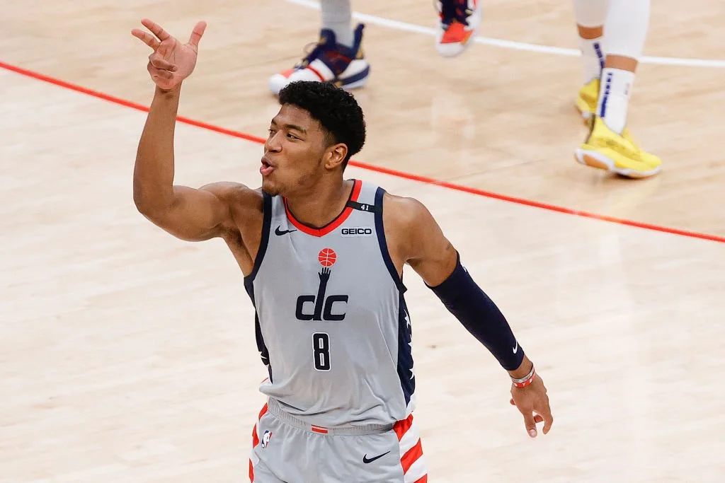 Rui Returns, Wizards Sneak Past Magic