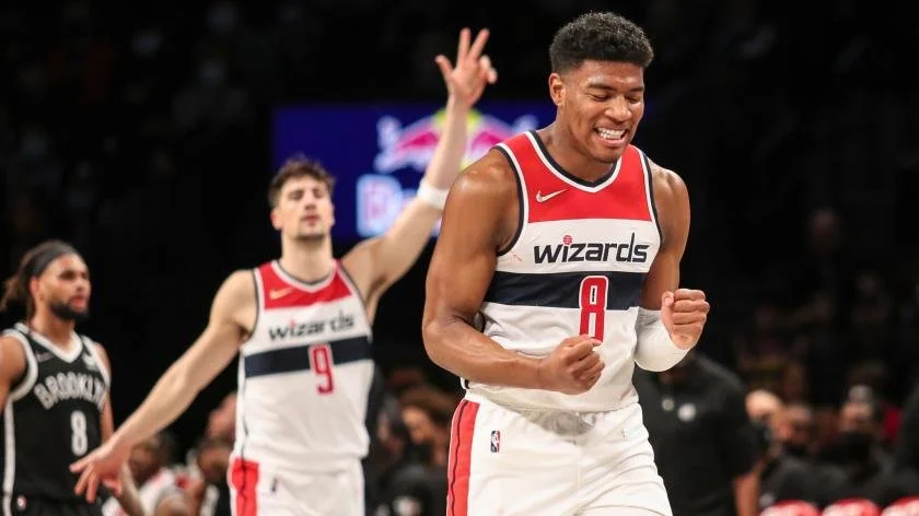 Wizards get hot late, beat Nets