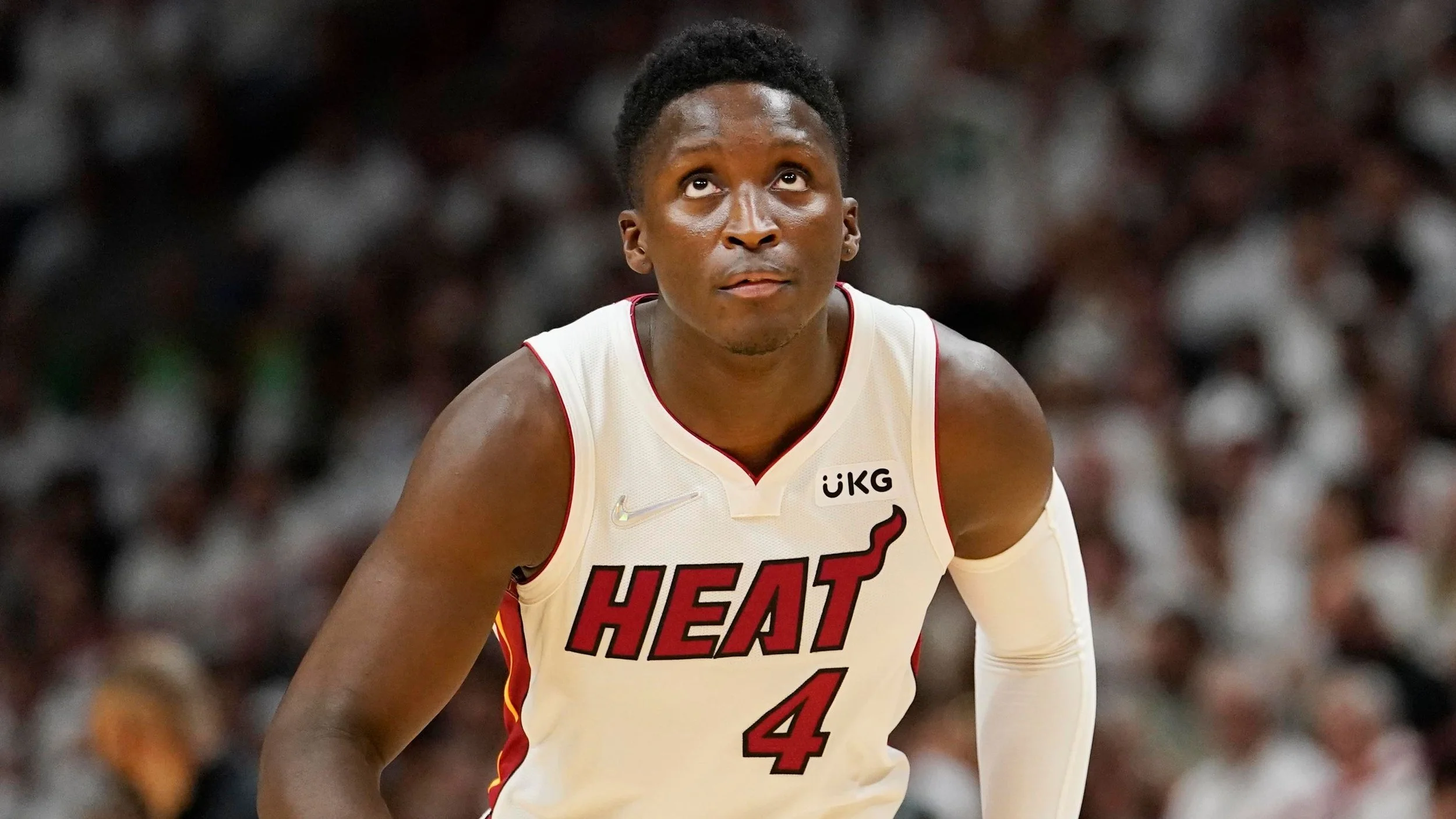 9 free agent targets who could make things easier on Embiid and Harden