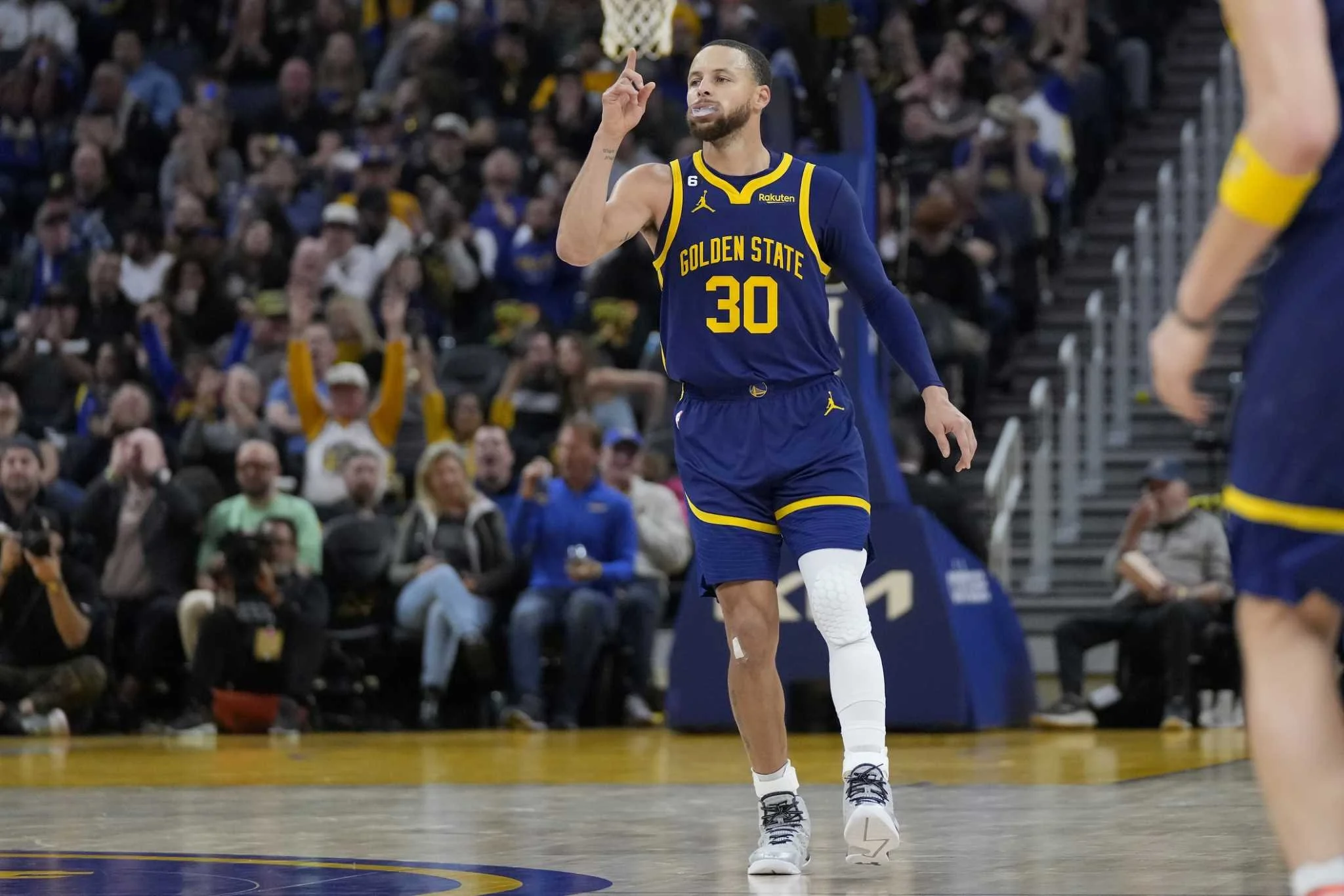 Stephen Curry Plans to Return From Injury on Sunday