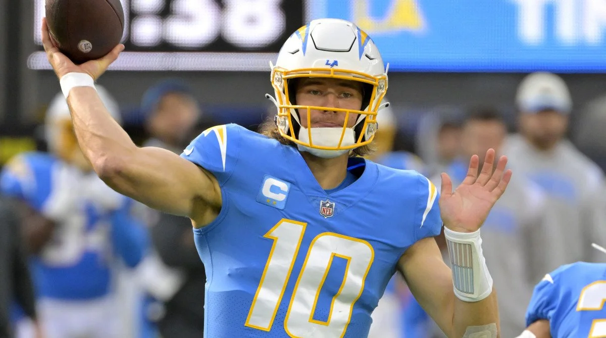 Justin Herbert Says New Contract Allows Him ‘to Play Fearless’