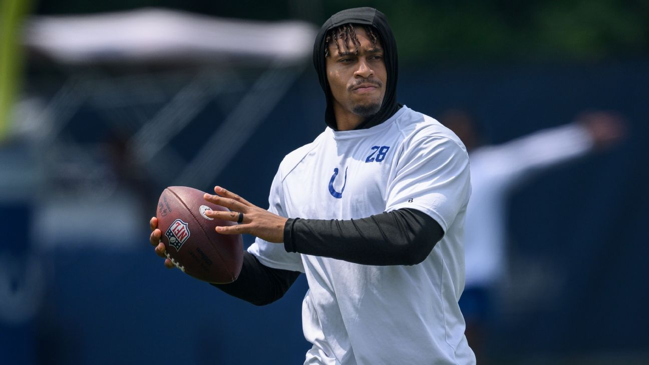 Jonathan Taylor Leaves Training Camp Again for “Personal Matter”