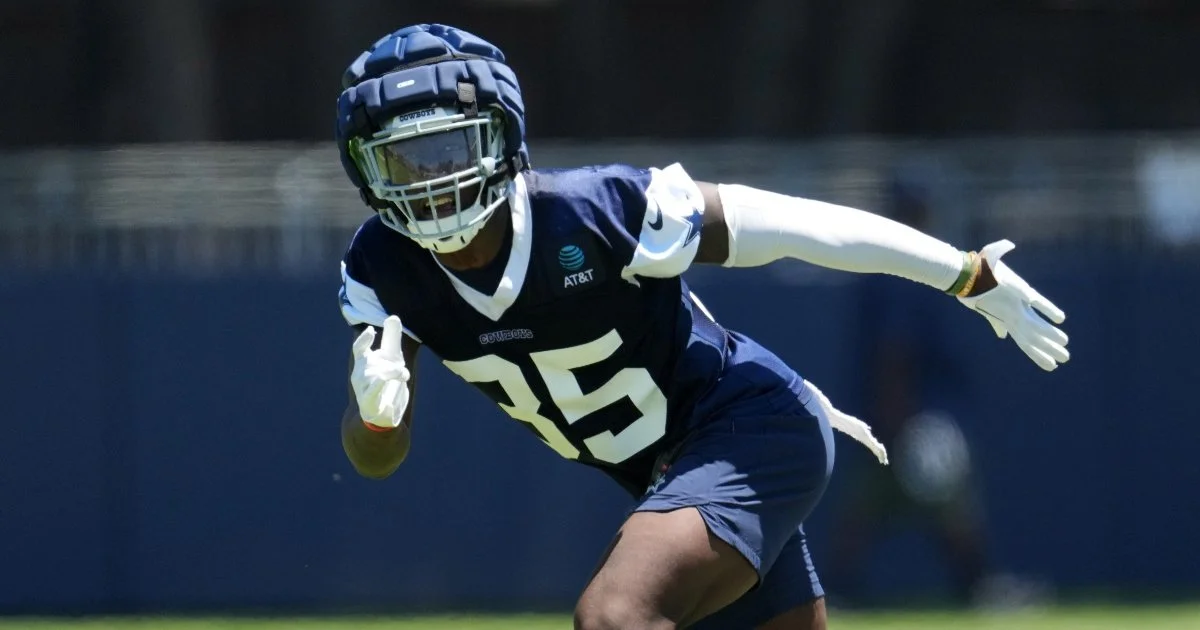 Demarvion Overshown Tears ACL