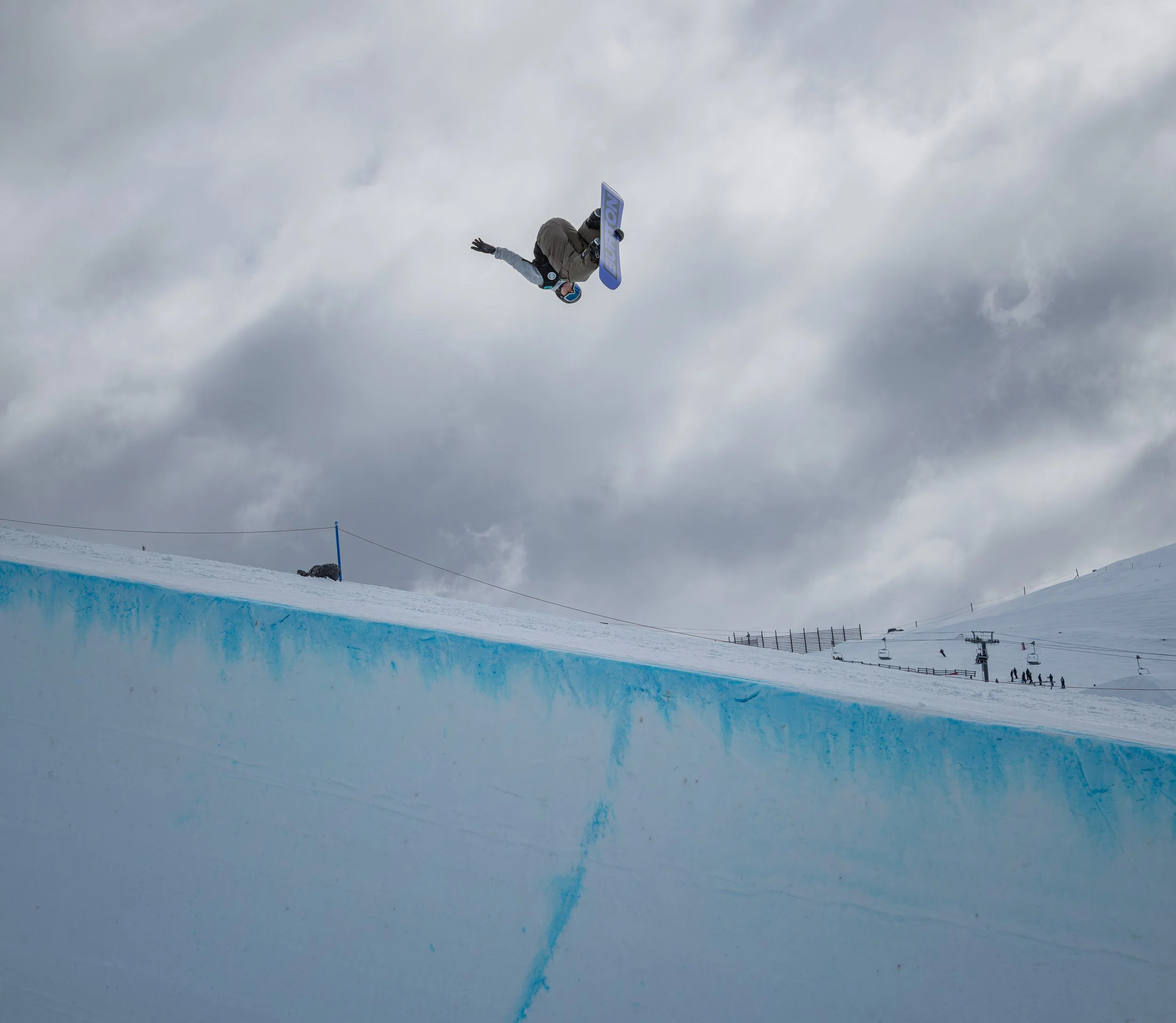 NZ Snowbaording 3.jpg