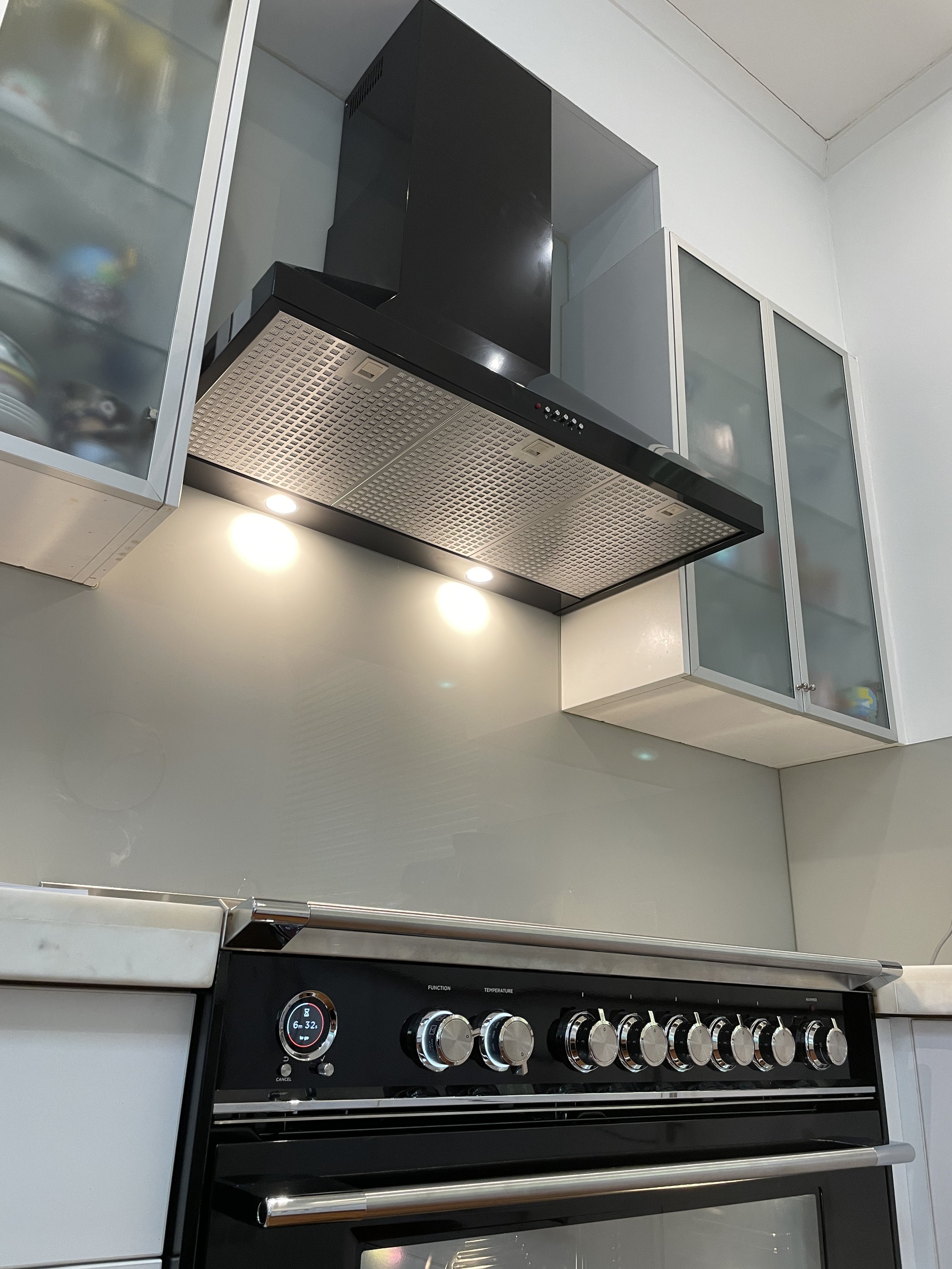 new rangehood installed