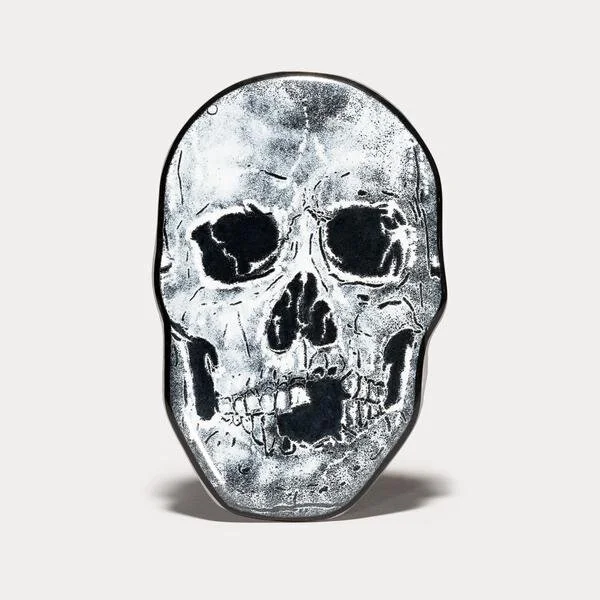Monochrome_Skull_grande.jpg