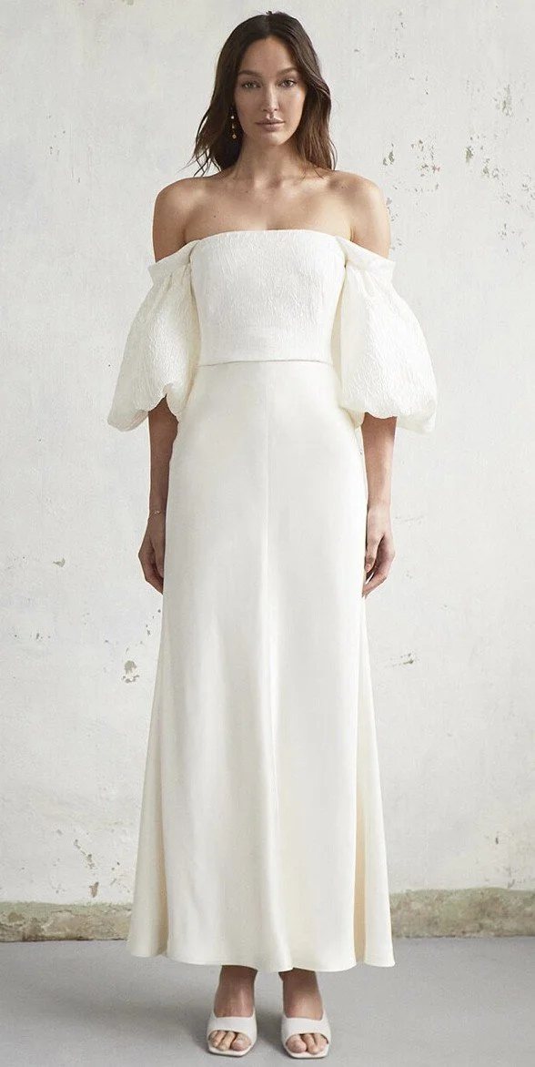 Pre-Loved and Sample Sale