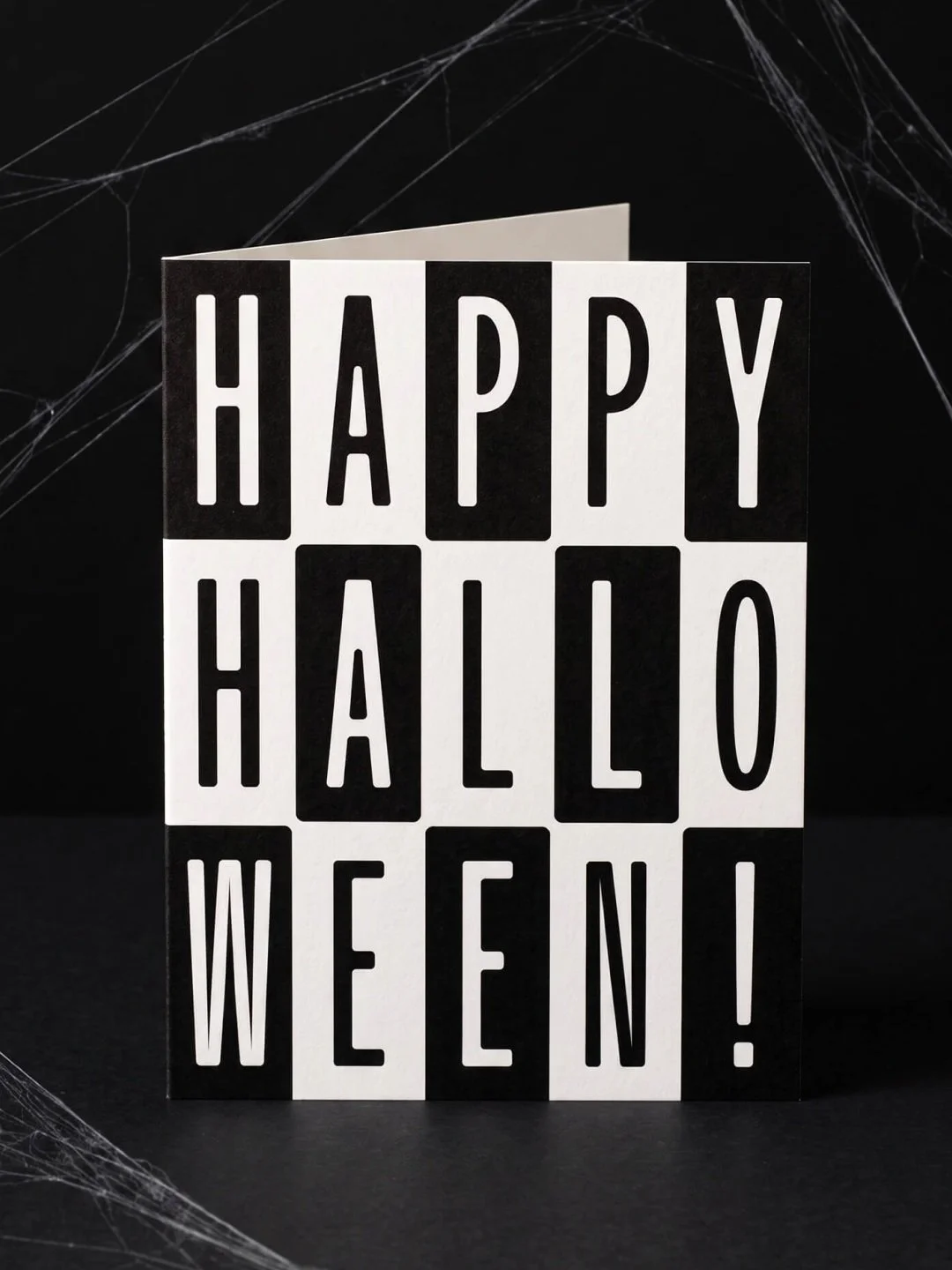 Personally (as a summer b&eacute;b&eacute;), I may not be ready for it, but spooky season is creeping in. It's happening whether I like it or not, so at this point, all that matters is that I like this card. That (somewhat) makes up for the sadness o