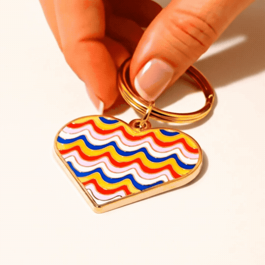 groovy-heart-keychain-3.gif