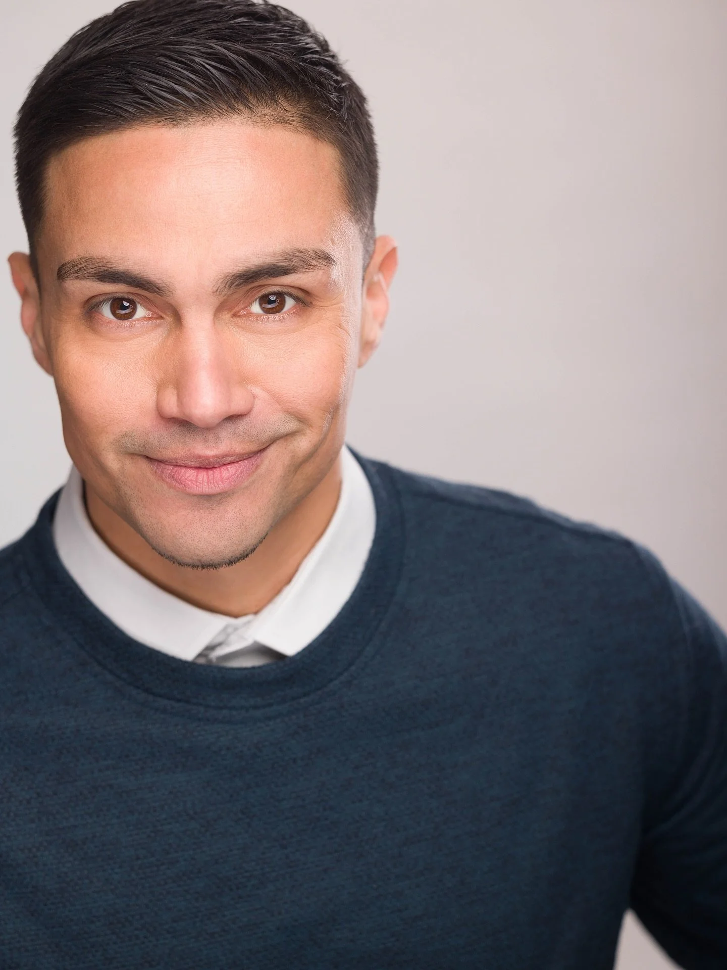 October slots are filling up fast! Book your headshot photoshoot today! I look forward to working with you!
Actor: Rene Moran