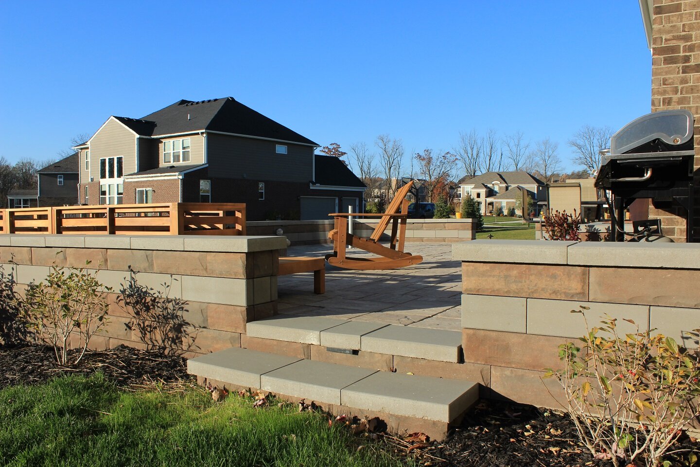 Retaining wall and paver patio in Pylmouth MI