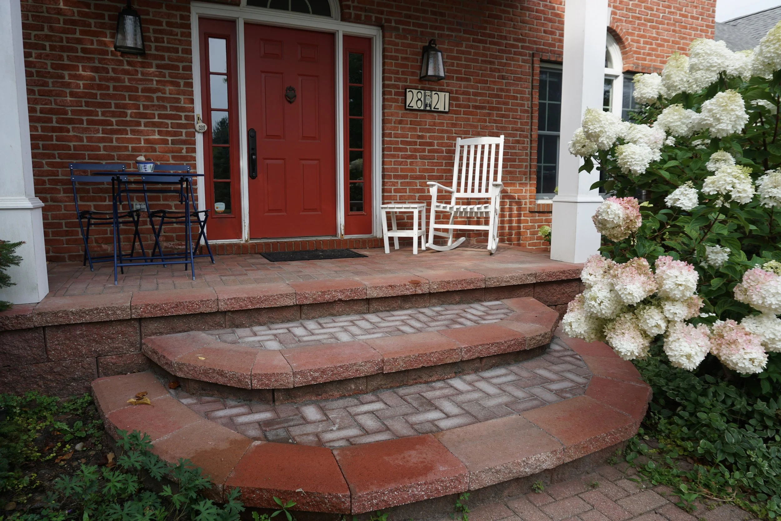 Pollinator-Friendly Landscape Design for Your Northville or Dexter, MI Yard: Attracting Bees and Butterflies&nbsp;