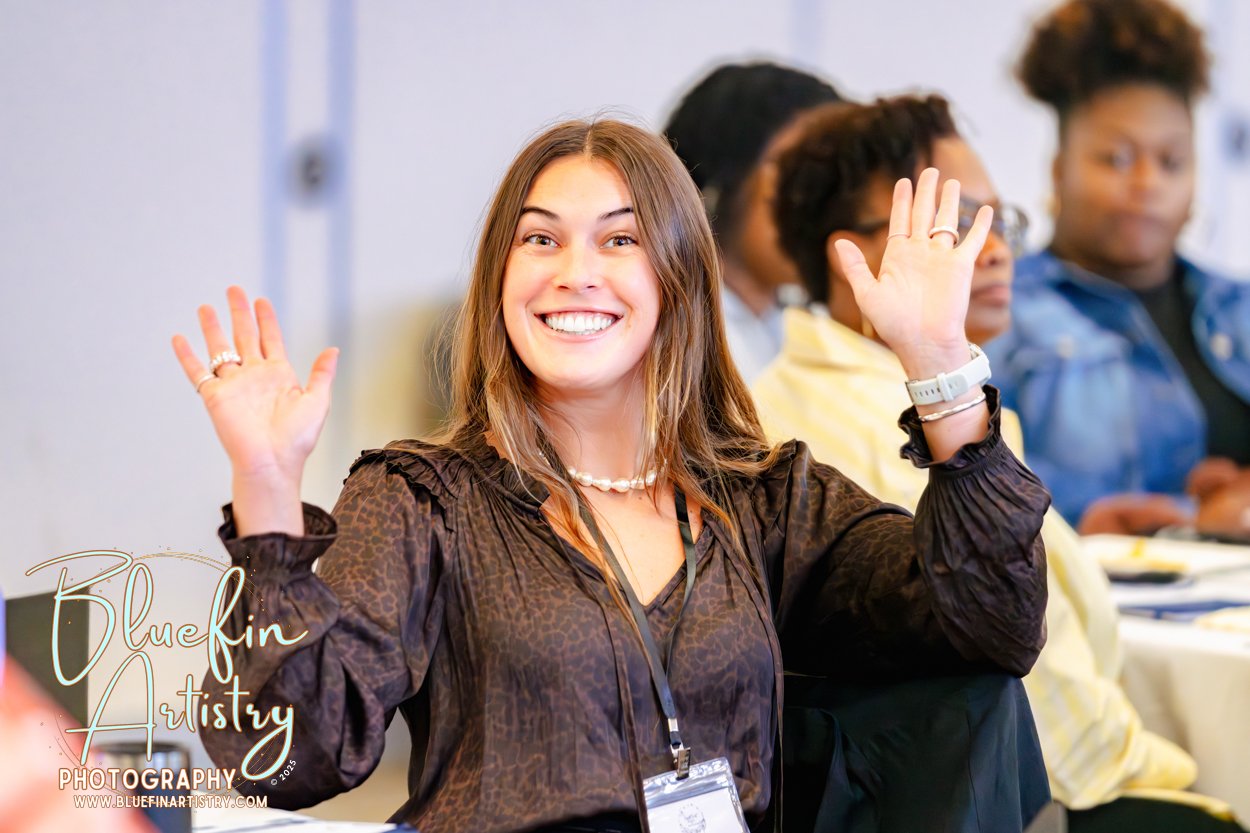 115 CCWB Bluefin Artistry DSC03175.jpg