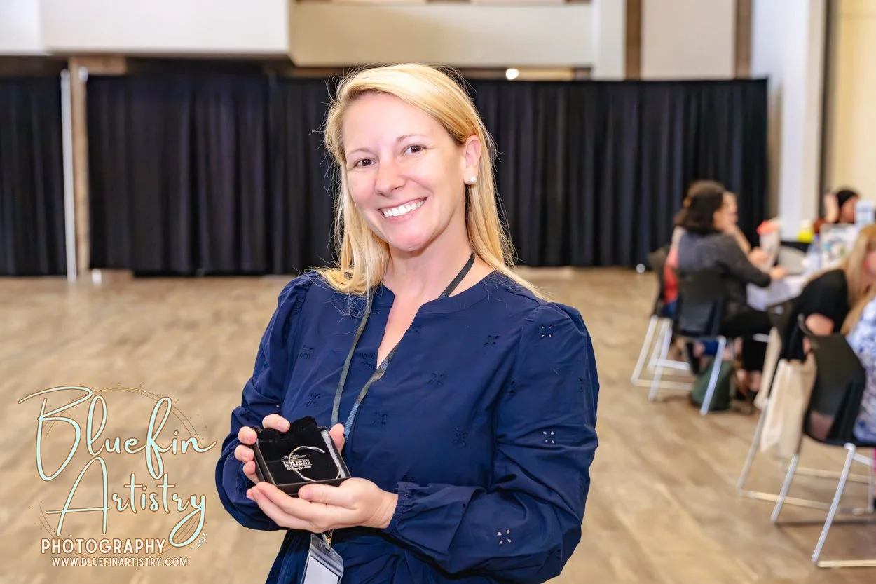 211 CCWB Bluefin Artistry DSC02057.jpg