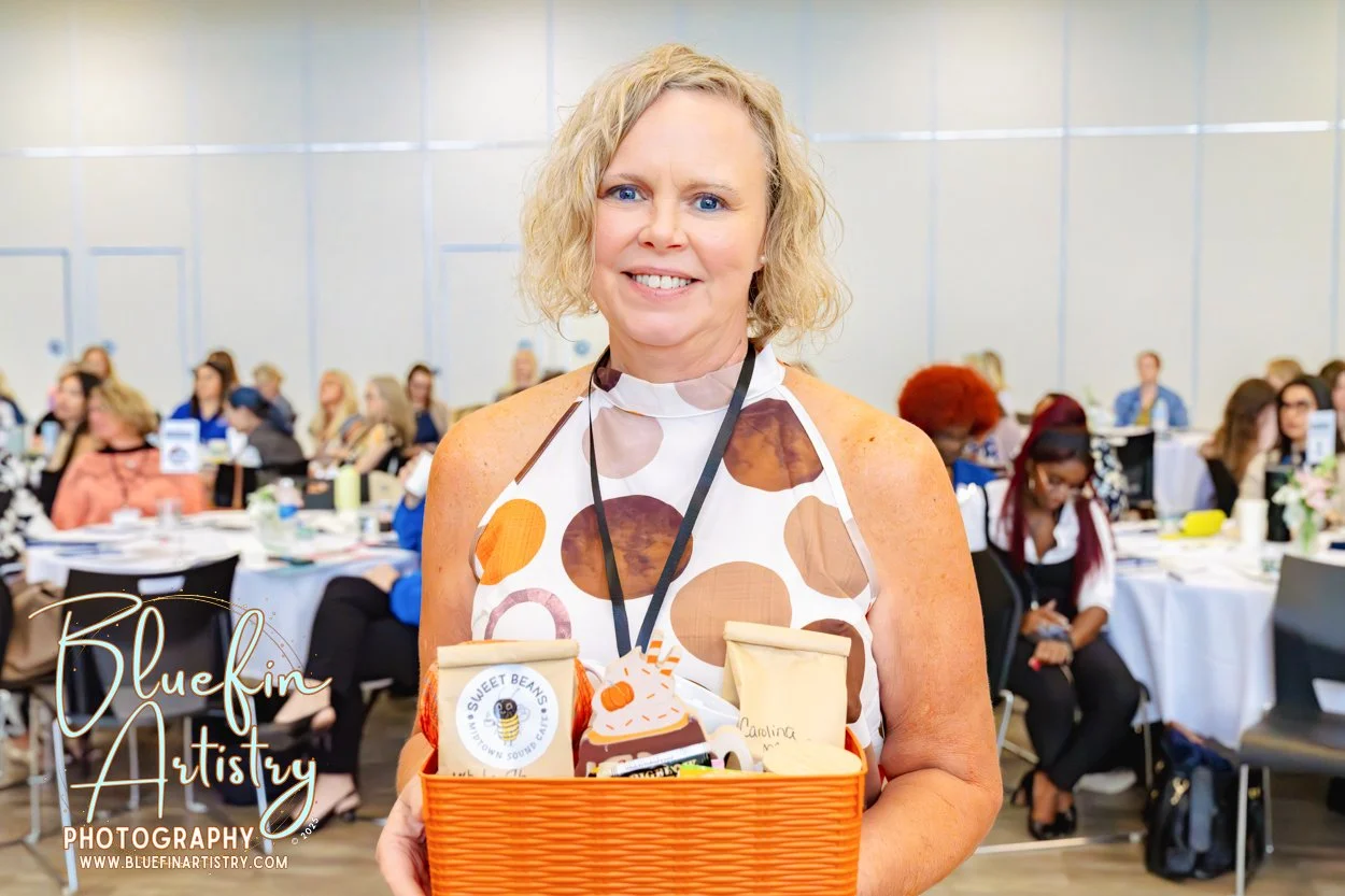 53 CCWB Bluefin Artistry DSC02072.jpg