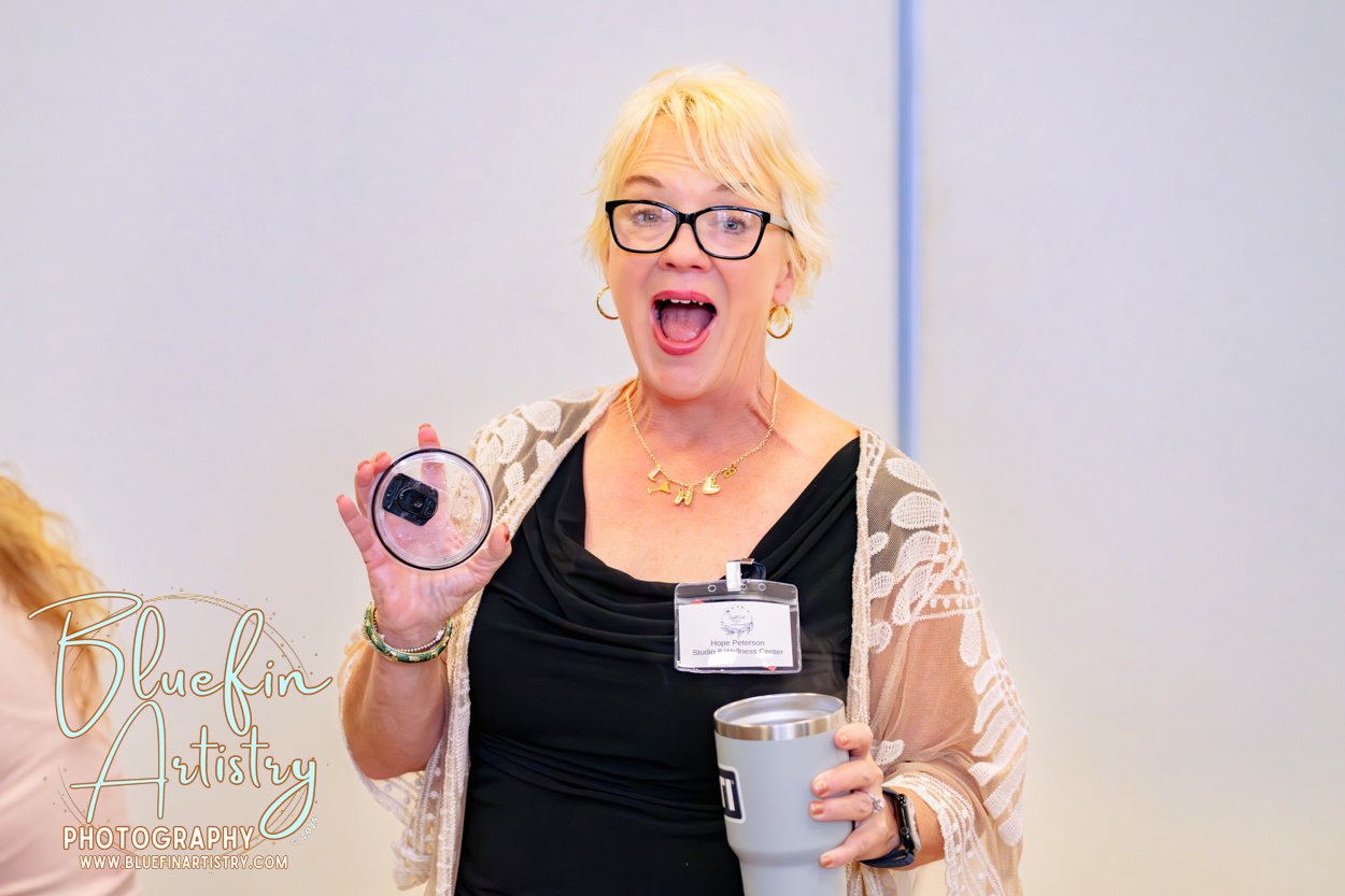 98 CCWB Bluefin Artistry DSC03113.jpg