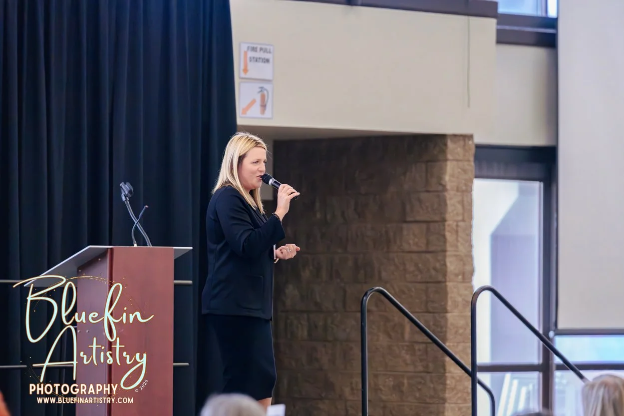 239 CCWB Bluefin Artistry DSC03224.jpg