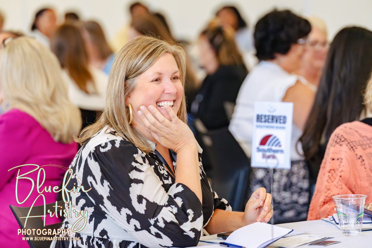 140 CCWB Bluefin Artistry DSC03414.jpg