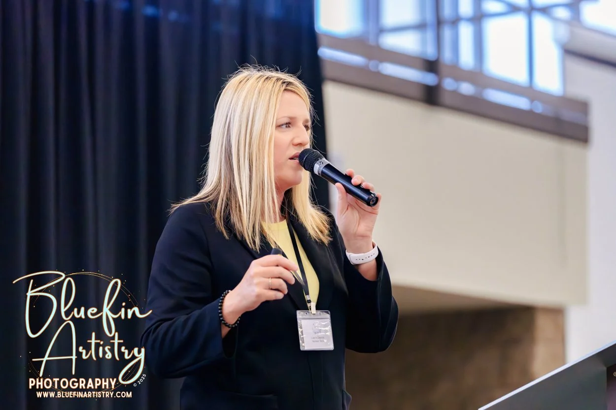 121 CCWB Bluefin Artistry DSC03202.jpg