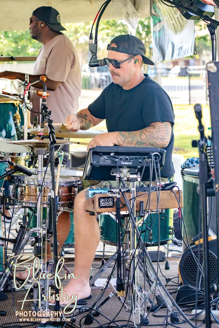 60 DMC Inc Alive at 5_Bluefin Artistry_DSC02367.jpg