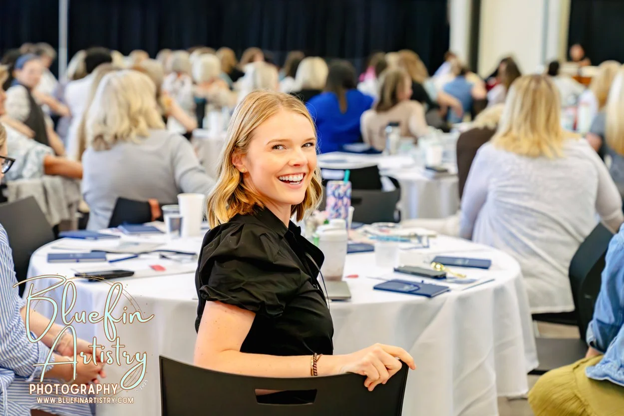 13 CCWB Bluefin Artistry DSC02093.jpg