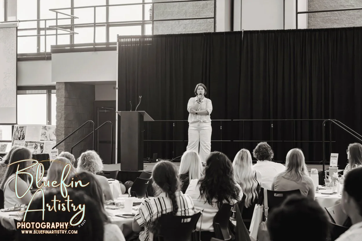 48 CCWB Bluefin Artistry DSC02028.jpg