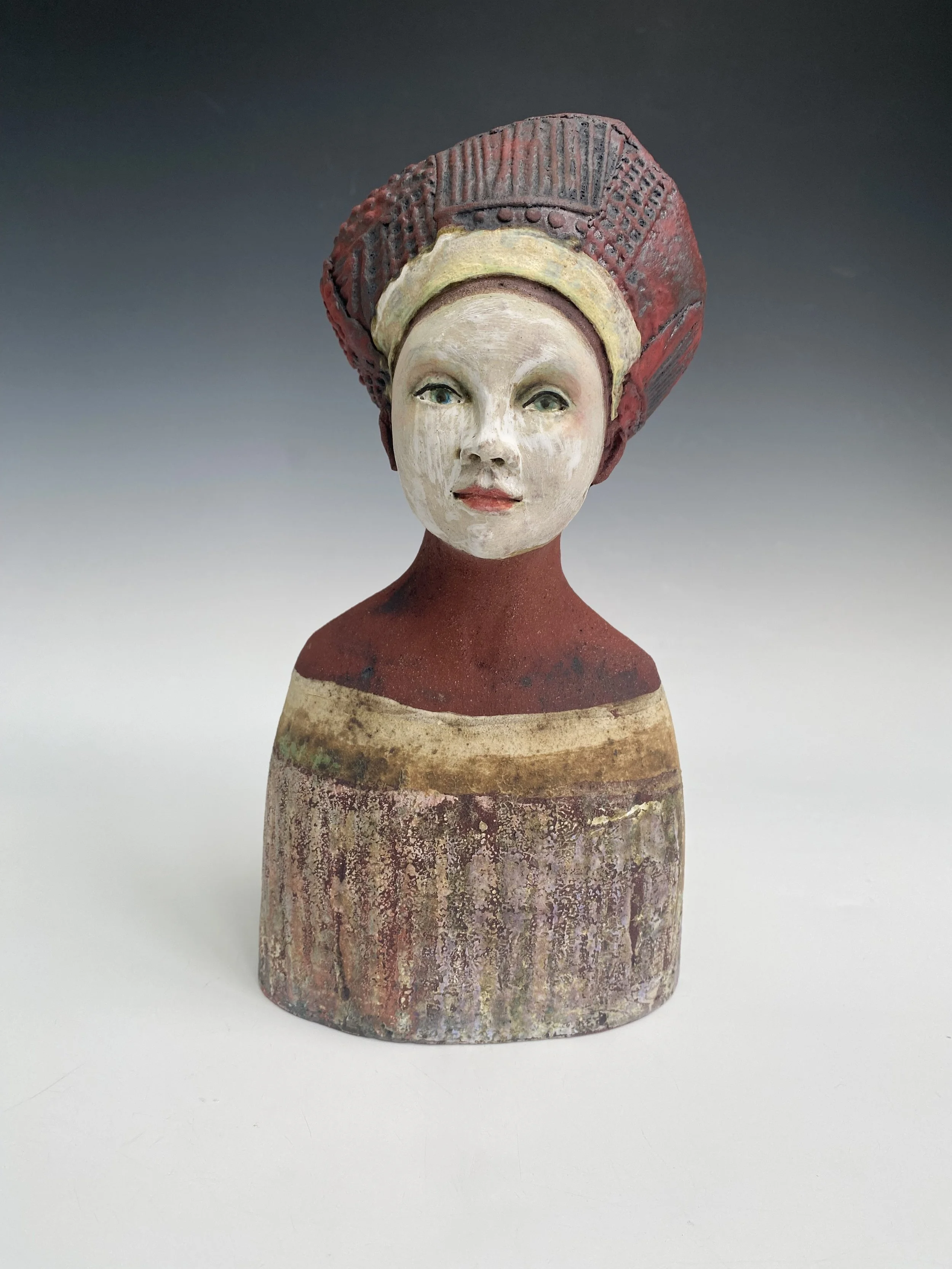 Medium red clay bust/stripes - Height 23.5cm - Sold