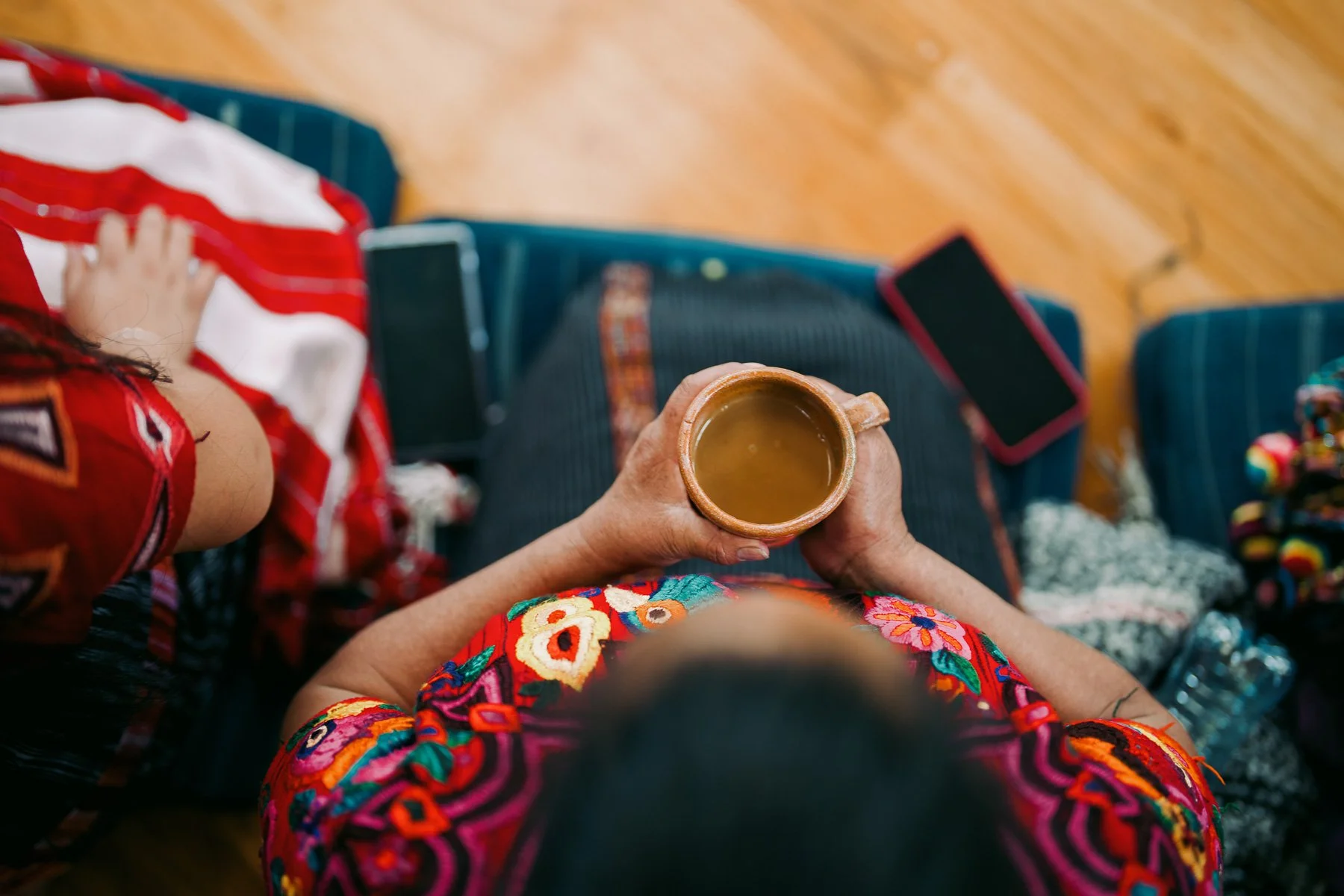 GUATEMALA TRIP OCT 2025- BROCADE AERTISANS - A RUM FELLOW-12.jpg