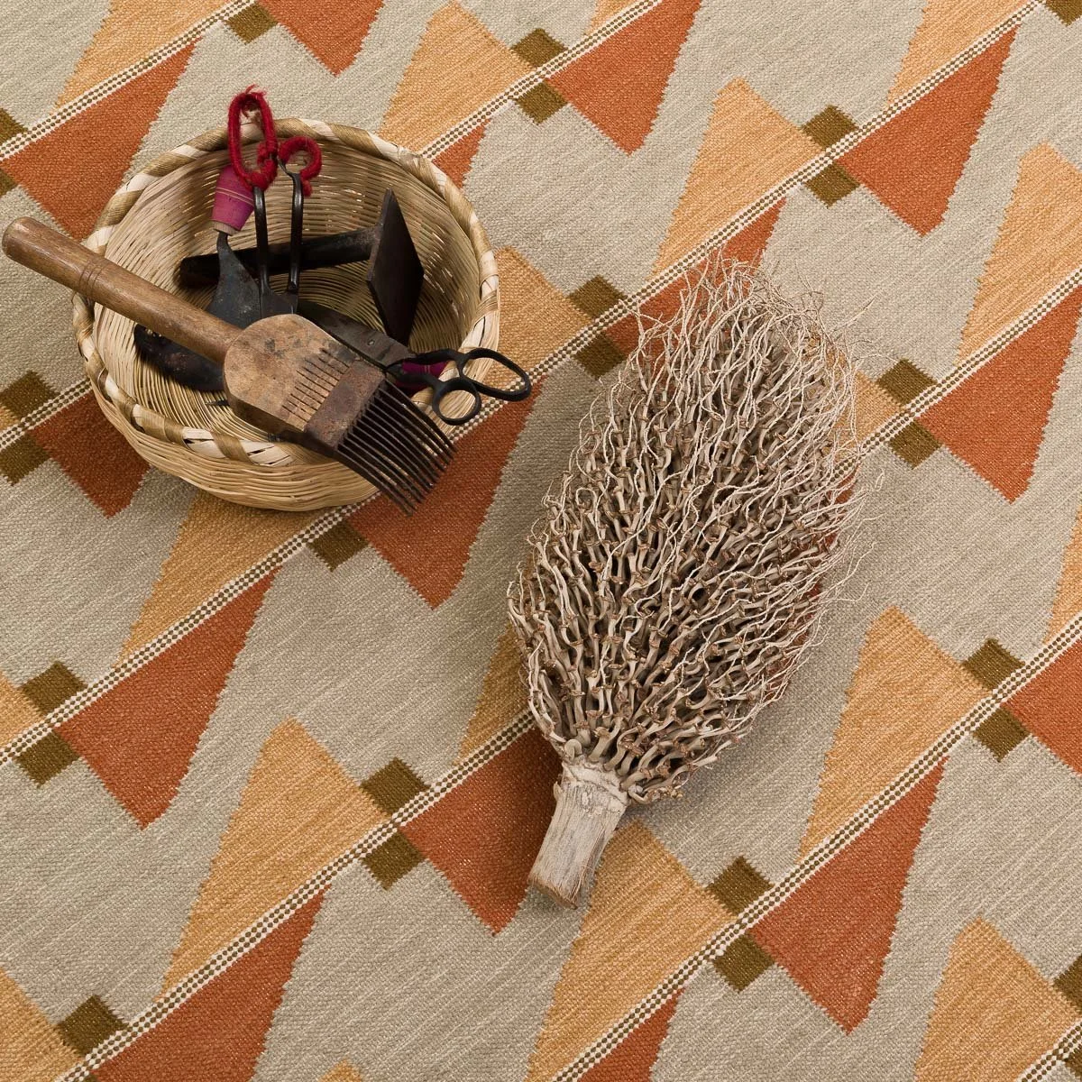 MINI CAMPAIGN IMAGES | ZEPHYR RUG FW | A RUM FELLOW (11)-2.jpg