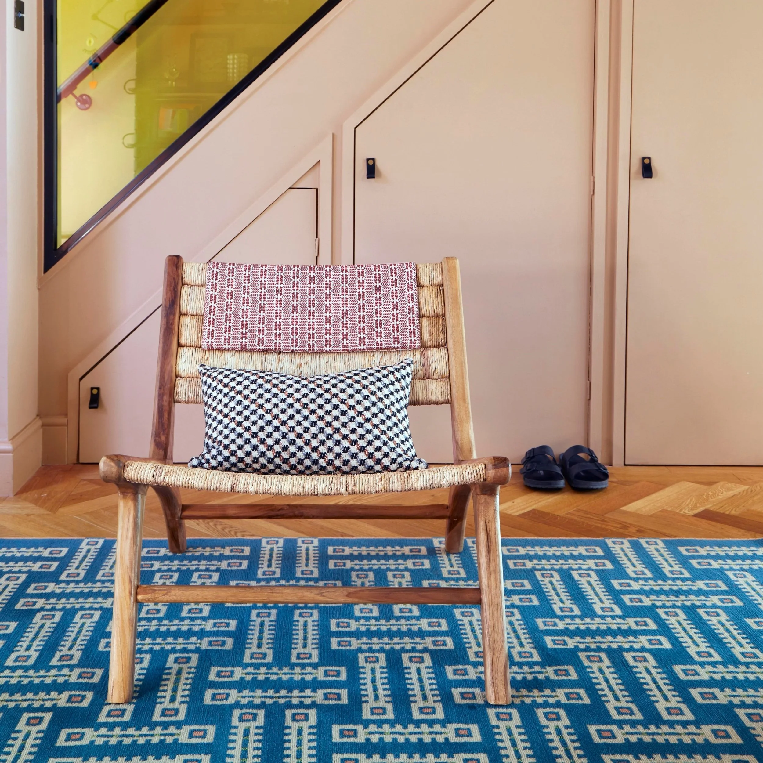 MARITSA+AZUL+HAND+KNOTTED+RUG+%7C+A+RUM+FELLOW+%7C+LIFESTYLE+WEB.jpg