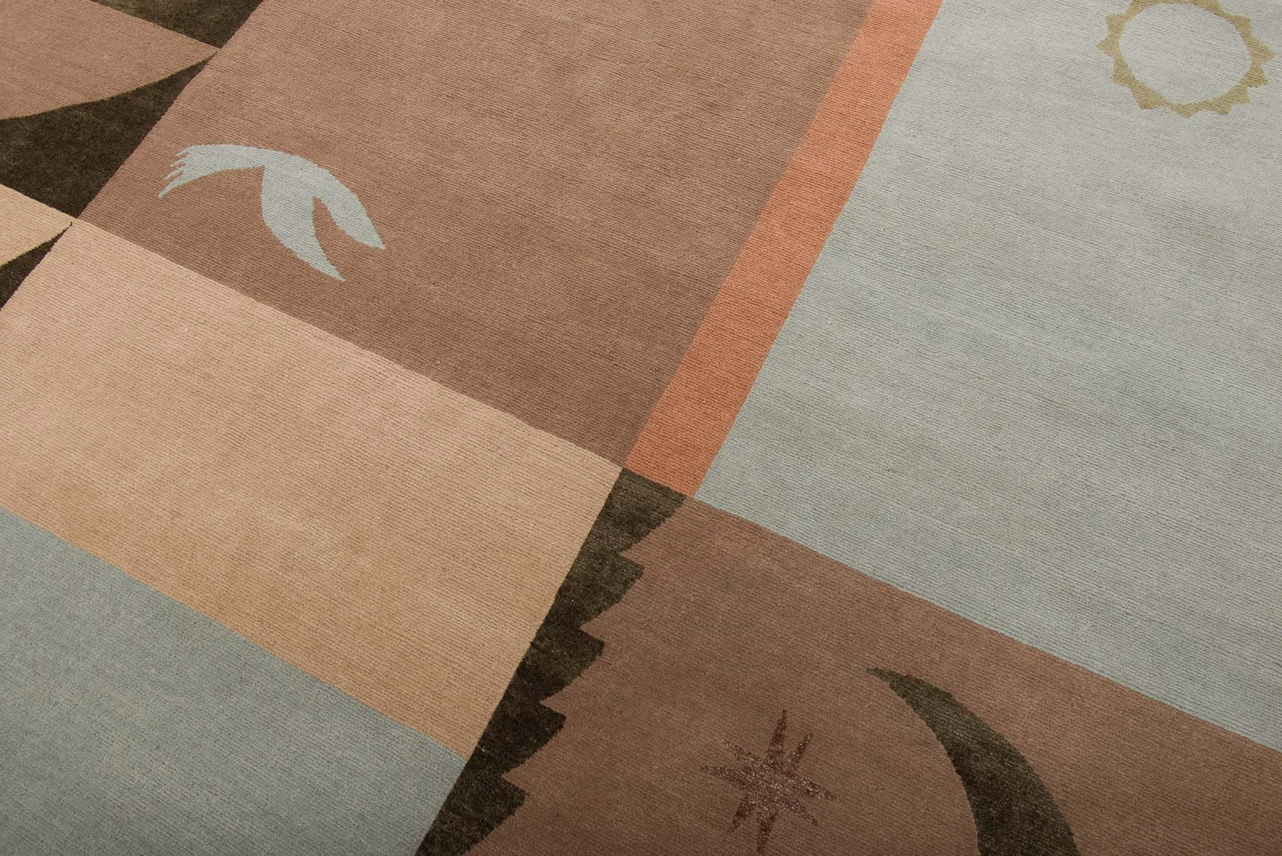 VEIL RUG HK, DAZED | DETAIL 2 | ELSEWHERE COLLECTION | A RUM FELLOW.jpg