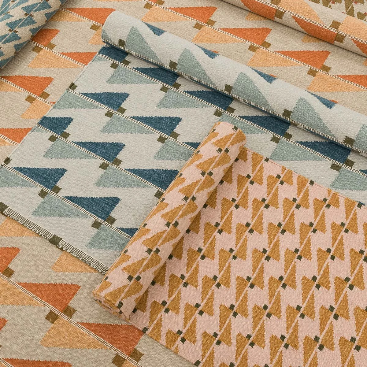 MINI CAMPAIGN IMAGES | ZEPHYR RUG FW COLLECTION SHOT | A RUM FELLOW (10) -2.jpg (Copy)