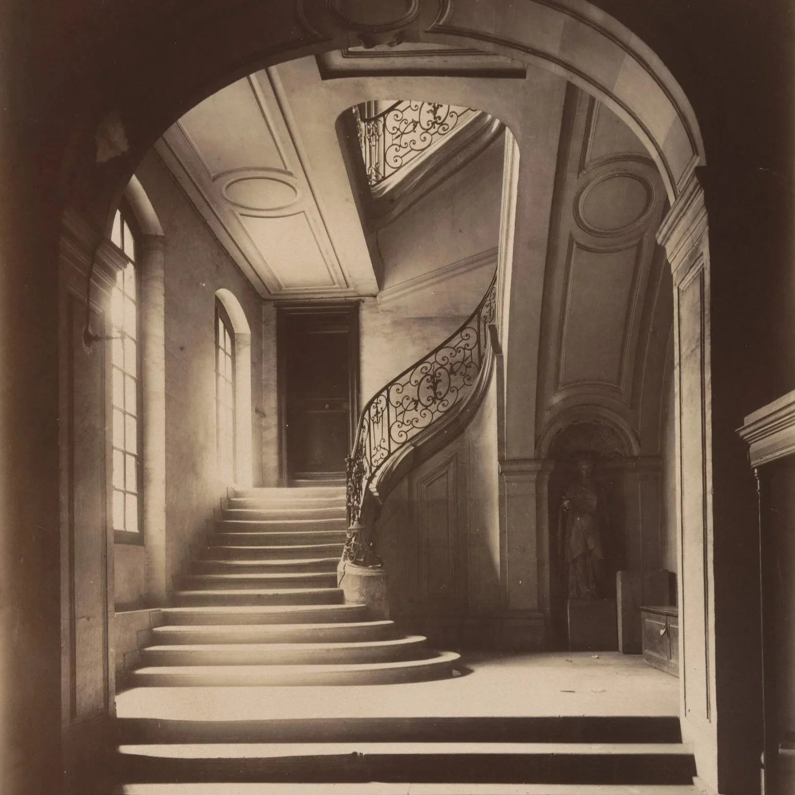 Patrick Modiano, Rue des boutiques obscures