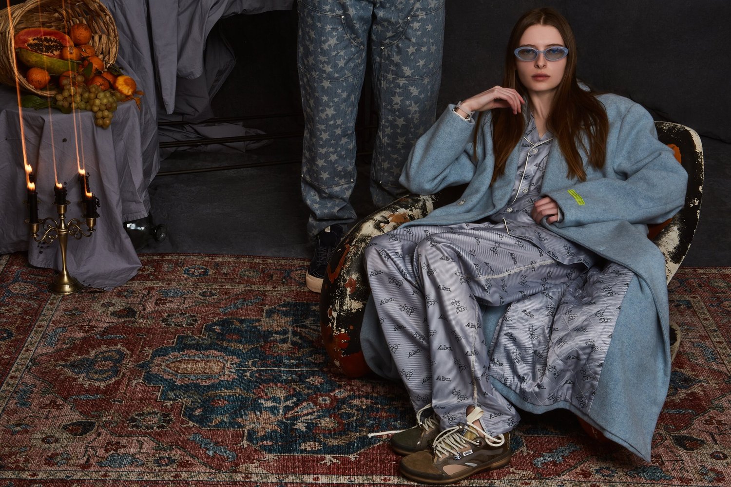 Gestured flats shirting