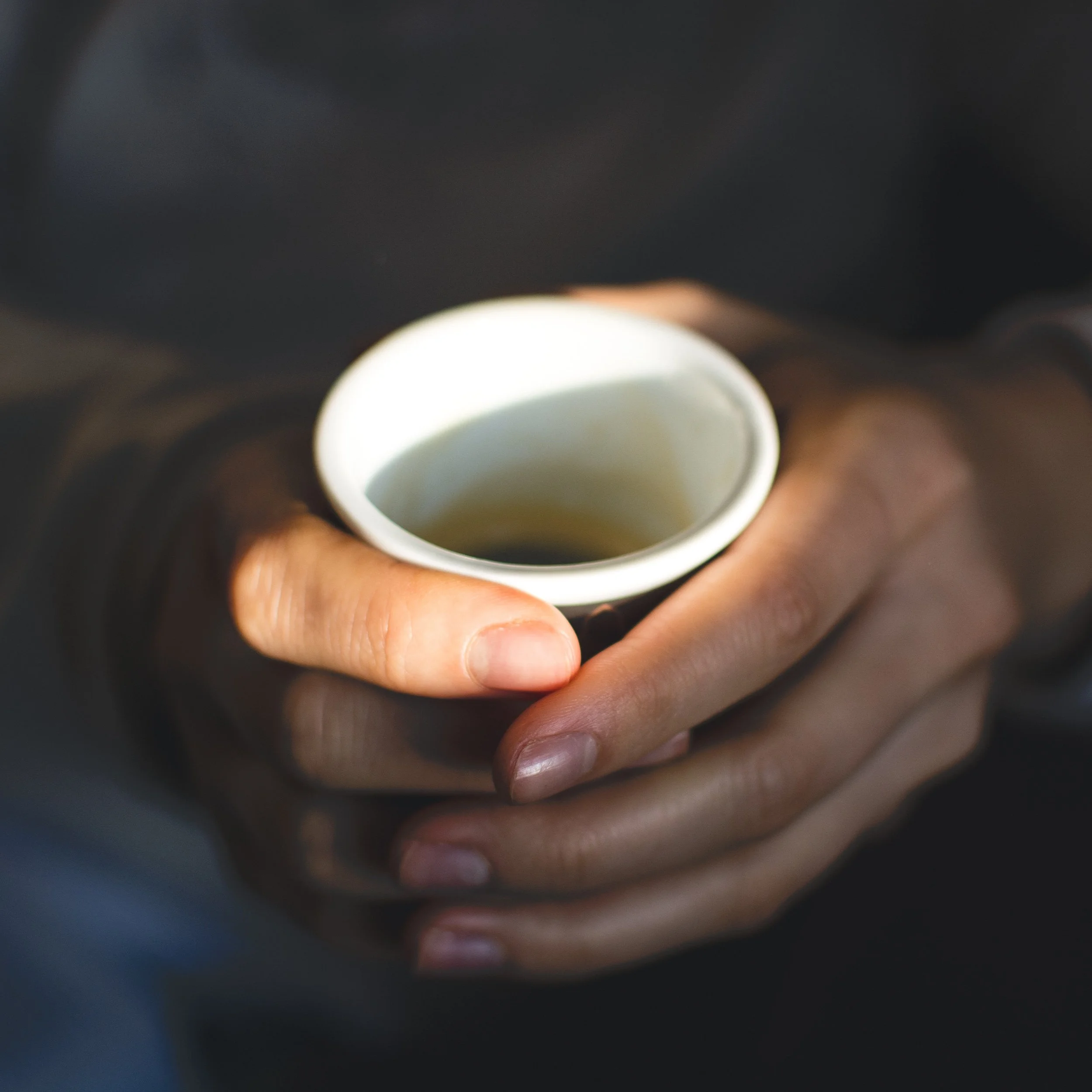 foodiesfeed.com_girl-holding-coffee-espresso q.jpg