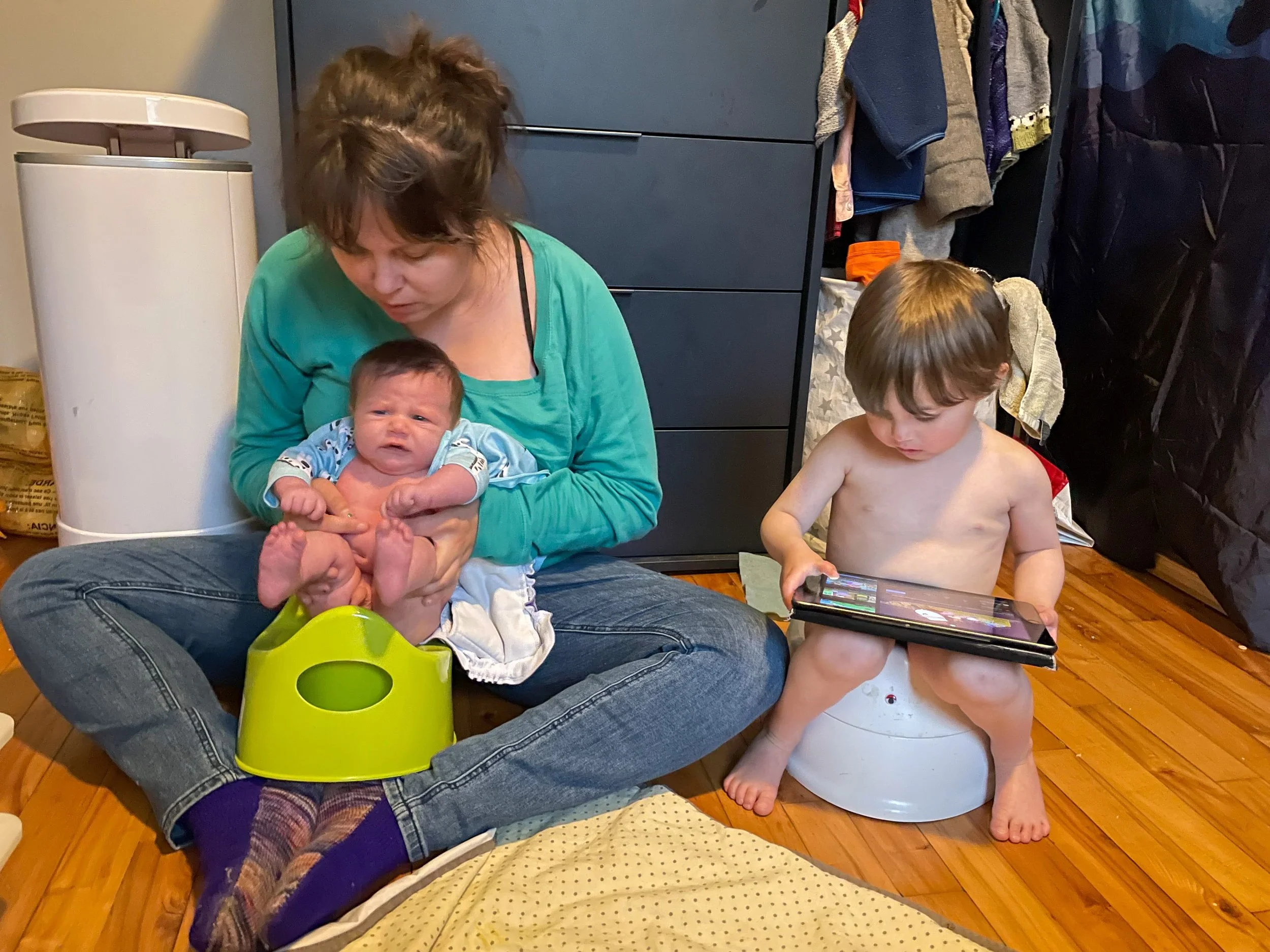 I potty trained my toddler after starting EC with my second baby