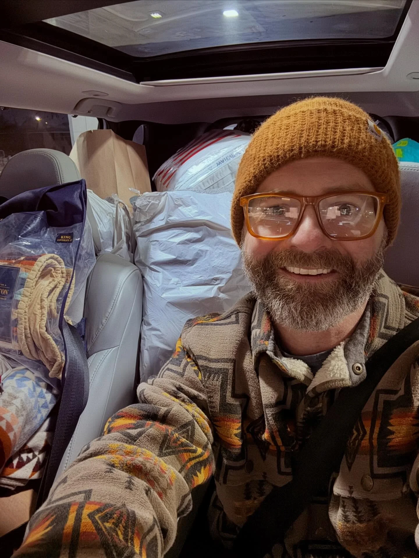 Lord, thank you for another day. And year! 🙏🏻😊🙌🏻

Note: @senatorfromsouthdakota is back there somewhere! 👀