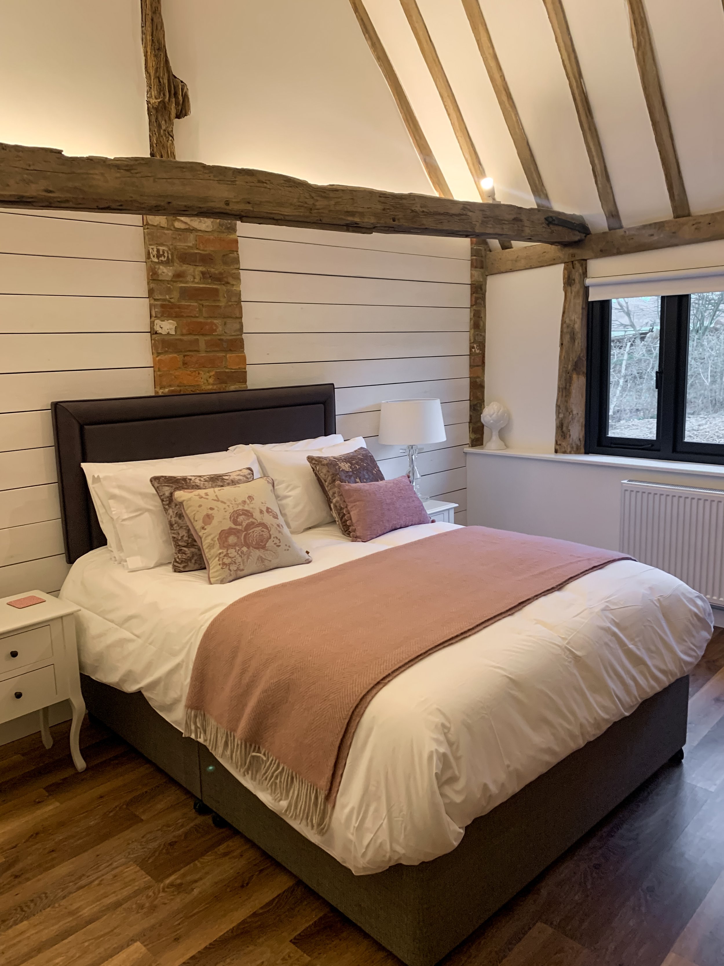 Luxurious King sized beds and home comforts