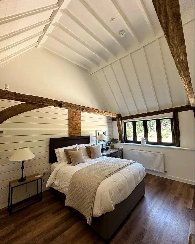 Discover our westerham suite 💫

Escape to our charming suite with stunning double aspect views to the north and south. Relax under the vaulted ceiling in the bedroom and enjoy a fresh in-suite continental breakfast for just &pound;160 a night. 🌅✨

