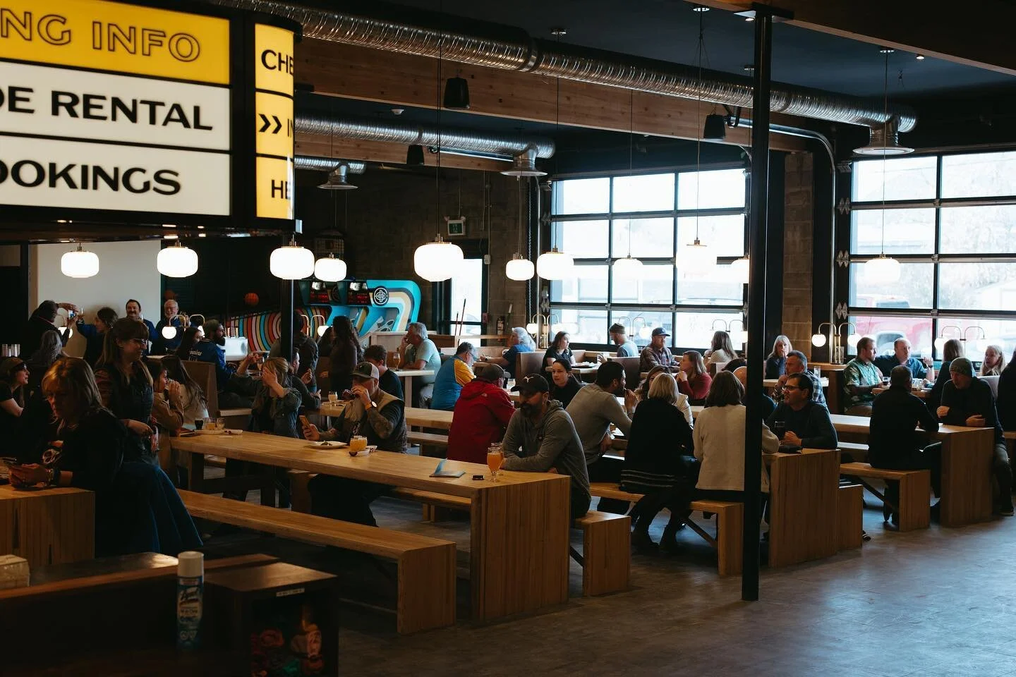 &ldquo;Hey, Cranbrook, we're ready for you!&quot; said Encore nervously.

11AM-11PM Sunday-Thursday
11AM-1AM Friday and Saturday